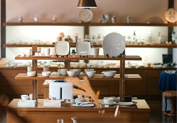 SHOP Touhako & Gallery Tsuchi-no-Hana